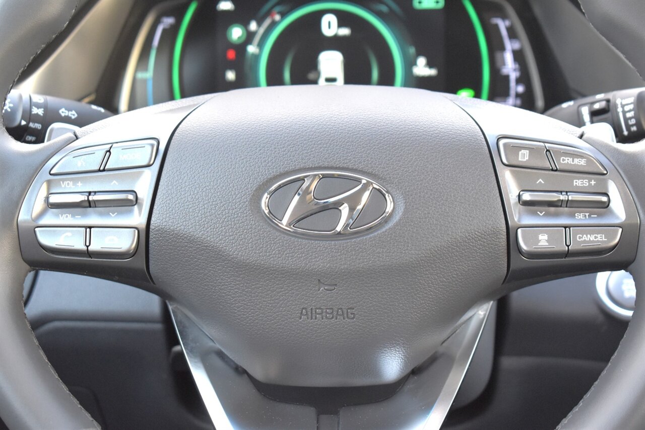 2022 Hyundai IONIQ Hybrid Limited 4dr Hatchback**BY APPOINTMENT ONLY**54 City MPG! 57 Hwy MPG! Back Up Camera! Blind Spot Monitor! Parking Assist! Collision Mitigation! Navigation! Apple CarPlay! Android Auto! Heated Seats! Sunroof! - Photo 16 - Portland, OR 97266