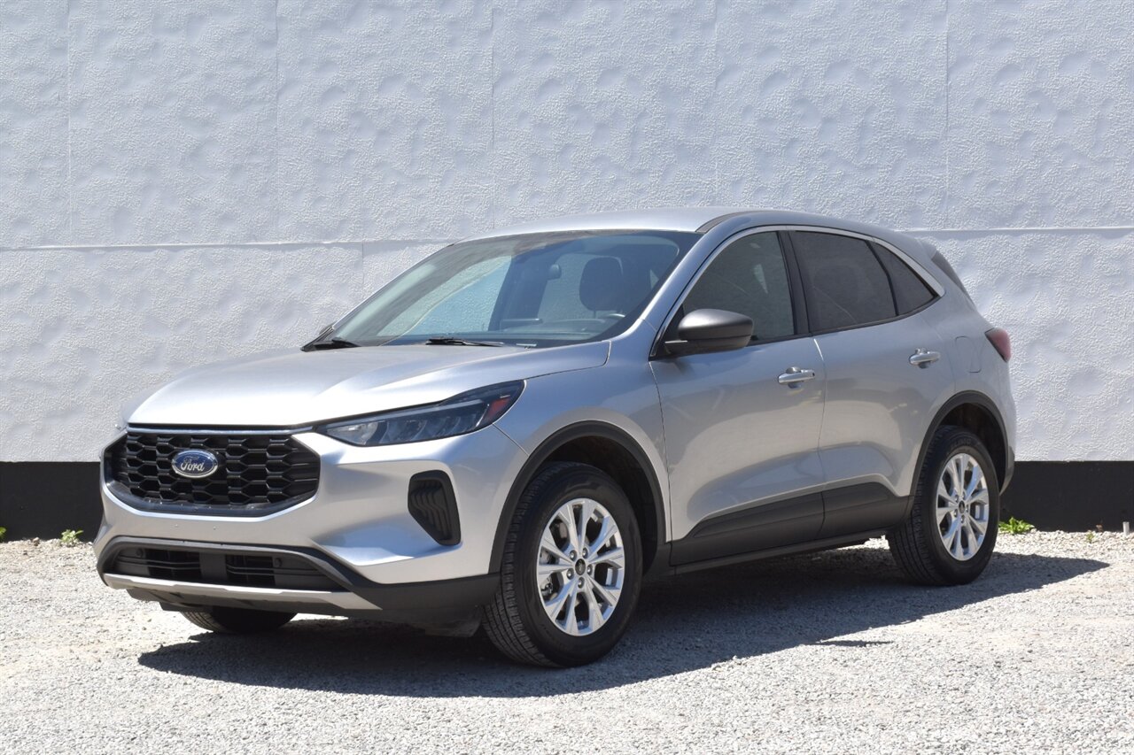 2023 Ford Escape Active AWD 4dr SUV! Back Up Camera! Blind Spot Monitor! Pre-Collison Assist! Terrain Management System! Heated Seats! Apple CarPlay! Android Auto! Powered Liftgate! - Photo 8 - Portland, OR 97266