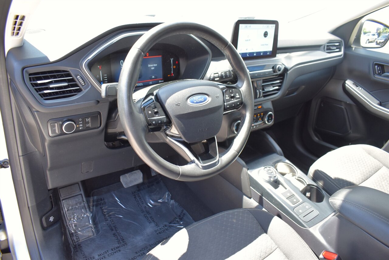 2023 Ford Escape Active AWD 4dr SUV! Back Up Camera! Blind Spot Monitor! Pre-Collison Assist! Terrain Management System! Heated Seats! Apple CarPlay! Android Auto! Powered Liftgate! - Photo 3 - Portland, OR 97266