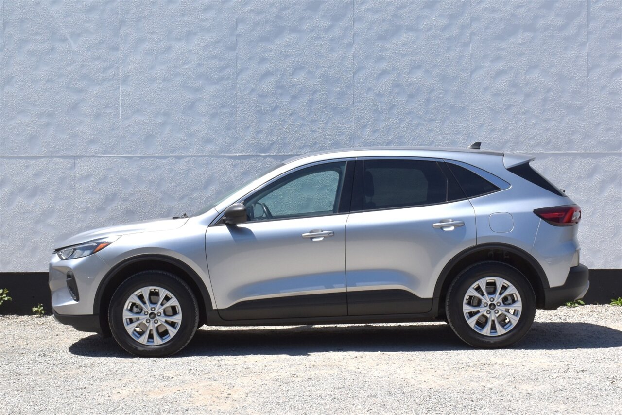 2023 Ford Escape Active AWD 4dr SUV! Back Up Camera! Blind Spot Monitor! Pre-Collison Assist! Terrain Management System! Heated Seats! Apple CarPlay! Android Auto! Powered Liftgate! - Photo 9 - Portland, OR 97266