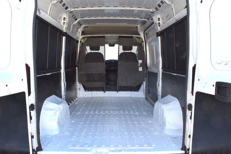 2019 RAM ProMaster 2500 136 WB 3dr High Roof Cargo Van!**BY APPOINTMENT ONLY** 3.6L Pentastar V6! Bluetooth! Uconnect Touchscreen! Backup Camera! Cruise Control! Sliding Side Door! Wide-Opening Rear Cargo Doors! - Photo 30 - Portland, OR 97266