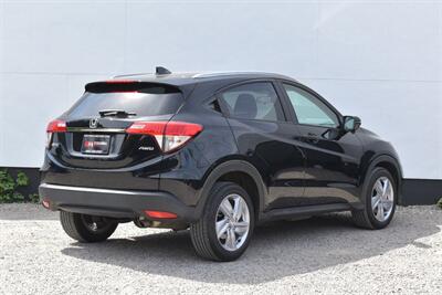 2020 Honda HR-V EX AWD 4dr SUV! Back Up Camera! Lane Assist! Collision Mitigation! Up to 31 MPG Hwy! Heated Seats! Sunroof! Apple CarPlay & Android Auto! - Photo 5 - Portland, OR 97266