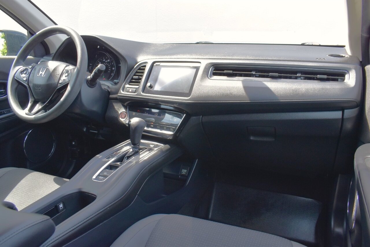 2020 Honda HR-V EX AWD 4dr SUV! Back Up Camera! Lane Assist! Collision Mitigation! Up to 31 MPG Hwy! Heated Seats! Sunroof! Apple CarPlay & Android Auto! - Photo 13 - Portland, OR 97266