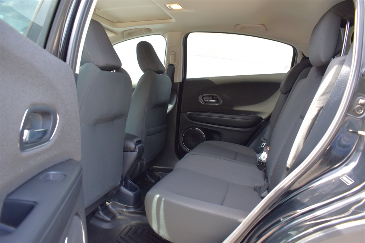 2020 Honda HR-V EX AWD 4dr SUV! Back Up Camera! Lane Assist! Collision Mitigation! Up to 31 MPG Hwy! Heated Seats! Sunroof! Apple CarPlay & Android Auto! - Photo 27 - Portland, OR 97266
