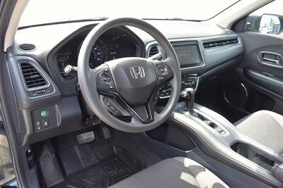 2020 Honda HR-V EX AWD 4dr SUV! Back Up Camera! Lane Assist! Collision Mitigation! Up to 31 MPG Hwy! Heated Seats! Sunroof! Apple CarPlay & Android Auto! - Photo 3 - Portland, OR 97266