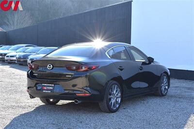 2025 Mazda MAZDA3 2.5 S Preferred 4dr Sedan**BY APPOINTMENT ONLY**Back-Up Cam! Blind Spot Monitor! Bluetooth! Adaptive Cruise Control! Sport Mode! 27MPG City! 37MPG Hwy! Heated Leather Seats! - Photo 4 - Portland, OR 97266