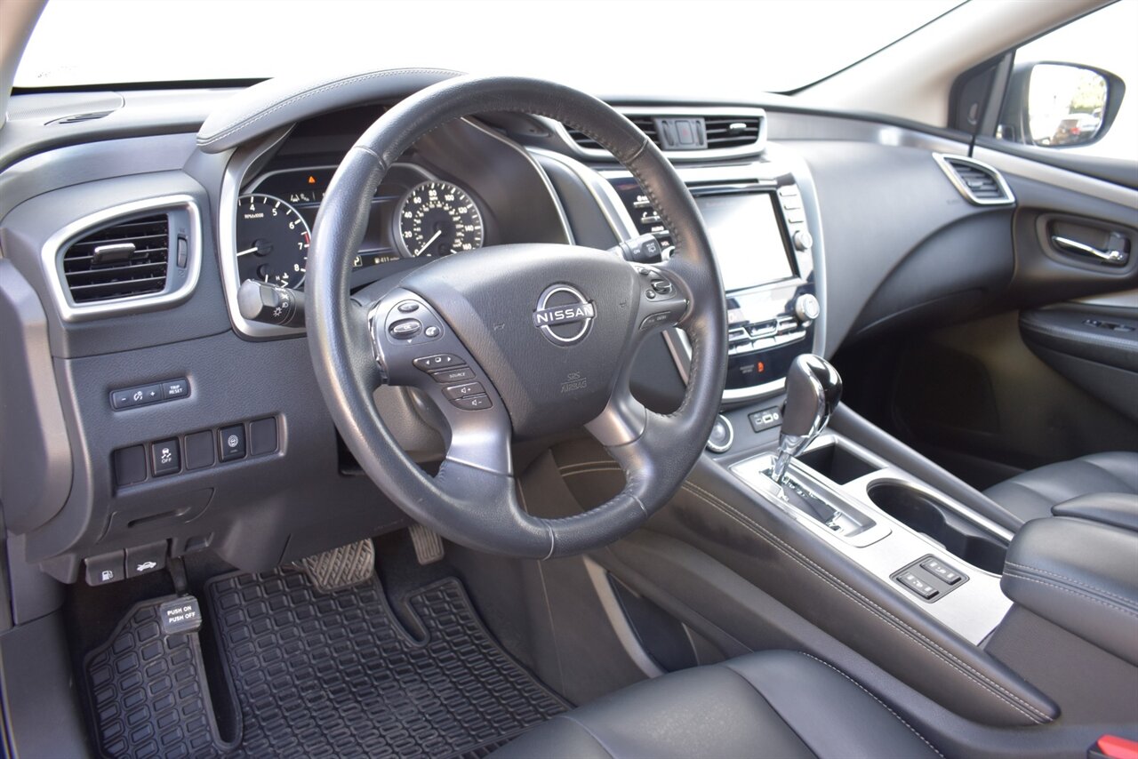 2023 Nissan Murano SV AWD 4dr SUV**BY APPOINTMENT ONLY** Back Up Camera! Blind Spot Monitor! Collision Mitigation! Parking Assist! Heated Leather Seats! Apple CarPlay! Android Auto! All Weather Mats! - Photo 3 - Portland, OR 97266