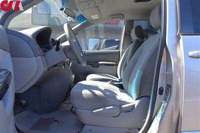 2005 Toyota Sienna CE 8 Passenger  4dr Mini-Van! Front & Rear AC & Heater! Deluxe AM/FM/Cass/CD! Power Windows! Cruise Control! ABS Brakes & Traction Control! - Photo 10 - Portland, OR 97266