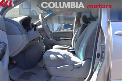 2005 Toyota Sienna CE 8 Passenger 4dr Mini-Van! Front & Rear AC & Heater! Deluxe AM/FM/Cass/CD! Power Windows! Cruise Control! ABS Brakes & Traction Control! - Photo 10 - Portland, OR 97266