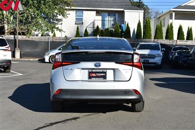 2020 Toyota Prius XLE AWD-e  4dr Hatchback! 51 City MPG! 47 Hwy MPG! Heated Leather Seats! Qi (wireless phone) Charging Station! Toyota Safety Sense 2.0! EV, ECO, & POWER Modes! Back Up Camera! Bluetooth w/Voice Activation! - Photo 4 - Portland, OR 97266