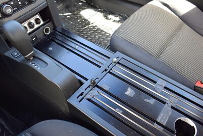 2013 Chevrolet Caprice Police 4dr Sedan w/1SB! Bluetooth Connectivity! Traction Control! Sport-Tuned Transmission Mode! Rear-Wheel Drive! Heavy-Duty Suspension & Brakes! - Photo 24 - Portland, OR 97266