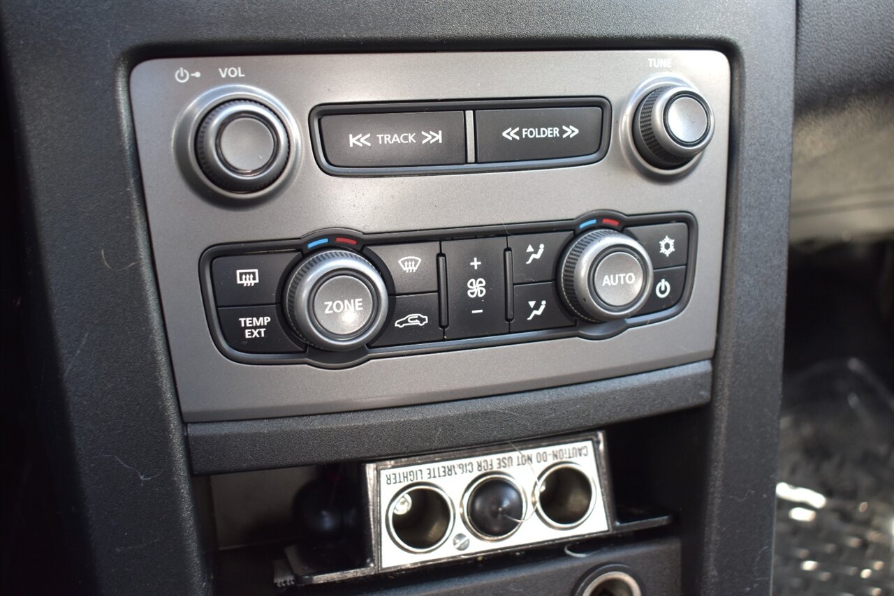 2013 Chevrolet Caprice Police 4dr Sedan w/1SB! Bluetooth Connectivity! Traction Control! Sport-Tuned Transmission Mode! Rear-Wheel Drive! Heavy-Duty Suspension & Brakes! - Photo 22 - Portland, OR 97266