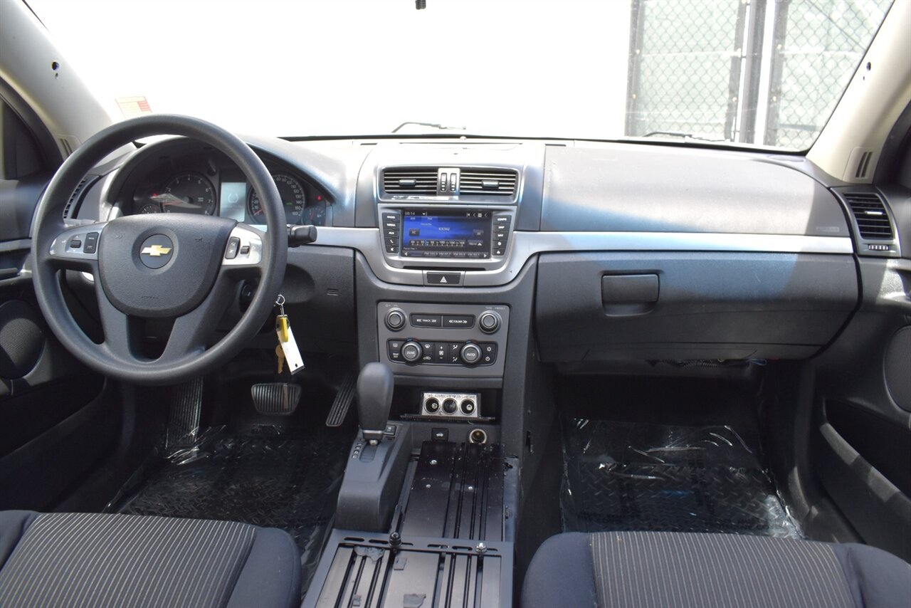 2013 Chevrolet Caprice Police 4dr Sedan w/1SB! Bluetooth Connectivity! Traction Control! Sport-Tuned Transmission Mode! Rear-Wheel Drive! Heavy-Duty Suspension & Brakes! - Photo 13 - Portland, OR 97266