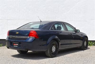 2013 Chevrolet Caprice Police 4dr Sedan w/1SB! Bluetooth Connectivity! Traction Control! Sport-Tuned Transmission Mode! Rear-Wheel Drive! Heavy-Duty Suspension & Brakes! - Photo 5 - Portland, OR 97266