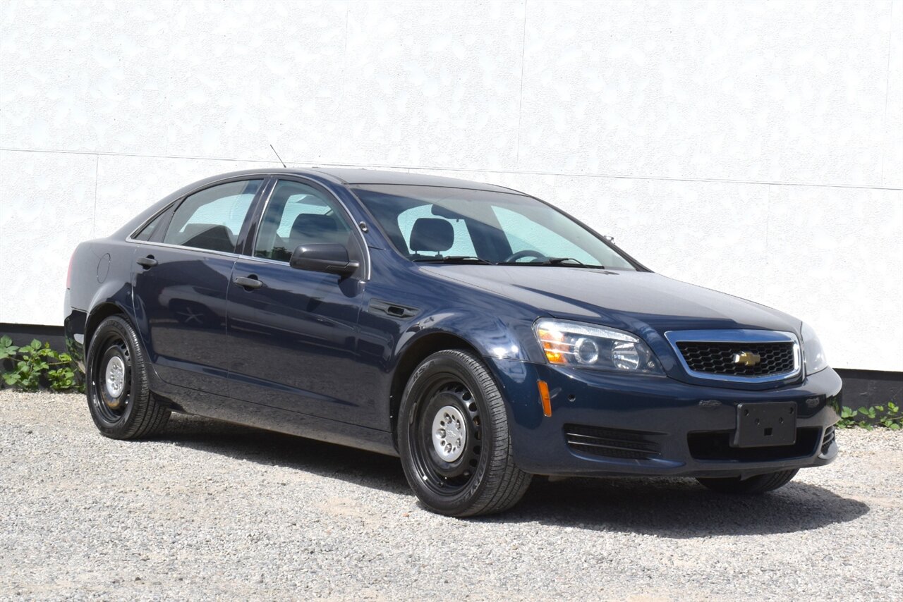 2013 Chevrolet Caprice Police  4dr Sedan w/1SB! Bluetooth Connectivity! Traction Control! Sport-Tuned Transmission Mode! Rear-Wheel Drive! Heavy-Duty Suspension & Brakes! - Photo 1 - Portland, OR 97266