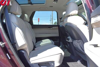 2021 Hyundai PALISADE Limited  AWD 4dr SUV**BY APPOINTMENT ONLY** 3rd Row Seats! Aerial View Camera! Blind Spot Monitor! Navi! Apple CarPlay! Heated & Ventilated Leather Seats! Pano-Sunroof! Center Lock Diff! - Photo 23 - Portland, OR 97266