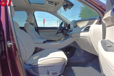 2021 Hyundai PALISADE Limited  AWD 4dr SUV**BY APPOINTMENT ONLY** 3rd Row Seats! Aerial View Camera! Blind Spot Monitor! Navi! Apple CarPlay! Heated & Ventilated Leather Seats! Pano-Sunroof! Center Lock Diff! - Photo 24 - Portland, OR 97266