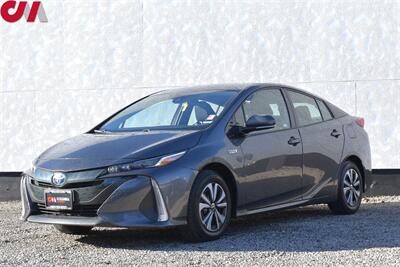 2018 Toyota Prius Prime Premium  4dr Hatchback! 55 City MPG! 53 Hwy MPG! Back Up Cam! Navi! Lane Assist! Collision Mitigation! EV/EV Auto/HV Modes! Heated Leather Seats! Qi-Charger! - Photo 8 - Portland, OR 97266