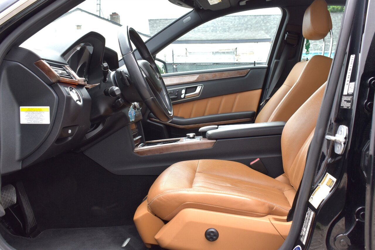2013 Mercedes-Benz E 350 BlueTEC Luxury 4dr Sedan! **BY APPOINTMENT ONLY** Back Up Cam! Lane Keeping Assist! Cruise Control! Rear Wheel Drive! Economy & Sport Driving Modes! Power Sunroof! Heated & Ventilated Leather Seats! Bluetooth! - Photo 10 - Portland, OR 97266