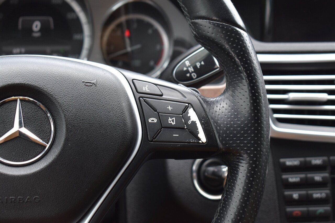 2013 Mercedes-Benz E 350 BlueTEC Luxury 4dr Sedan! **BY APPOINTMENT ONLY** Back Up Cam! Lane Keeping Assist! Cruise Control! Rear Wheel Drive! Economy & Sport Driving Modes! Power Sunroof! Heated & Ventilated Leather Seats! Bluetooth! - Photo 17 - Portland, OR 97266