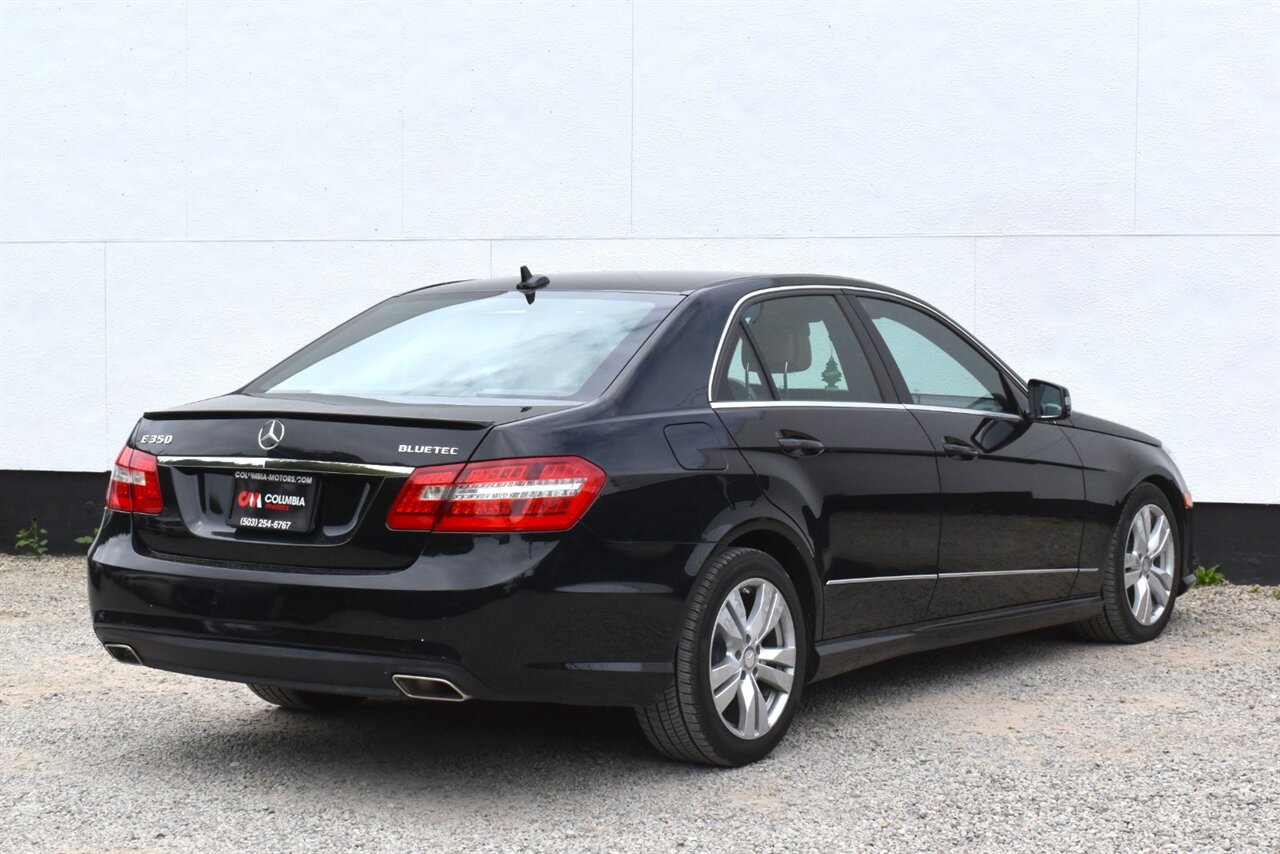 2013 Mercedes-Benz E 350 BlueTEC Luxury 4dr Sedan! **BY APPOINTMENT ONLY** Back Up Cam! Lane Keeping Assist! Cruise Control! Rear Wheel Drive! Economy & Sport Driving Modes! Power Sunroof! Heated & Ventilated Leather Seats! Bluetooth! - Photo 5 - Portland, OR 97266