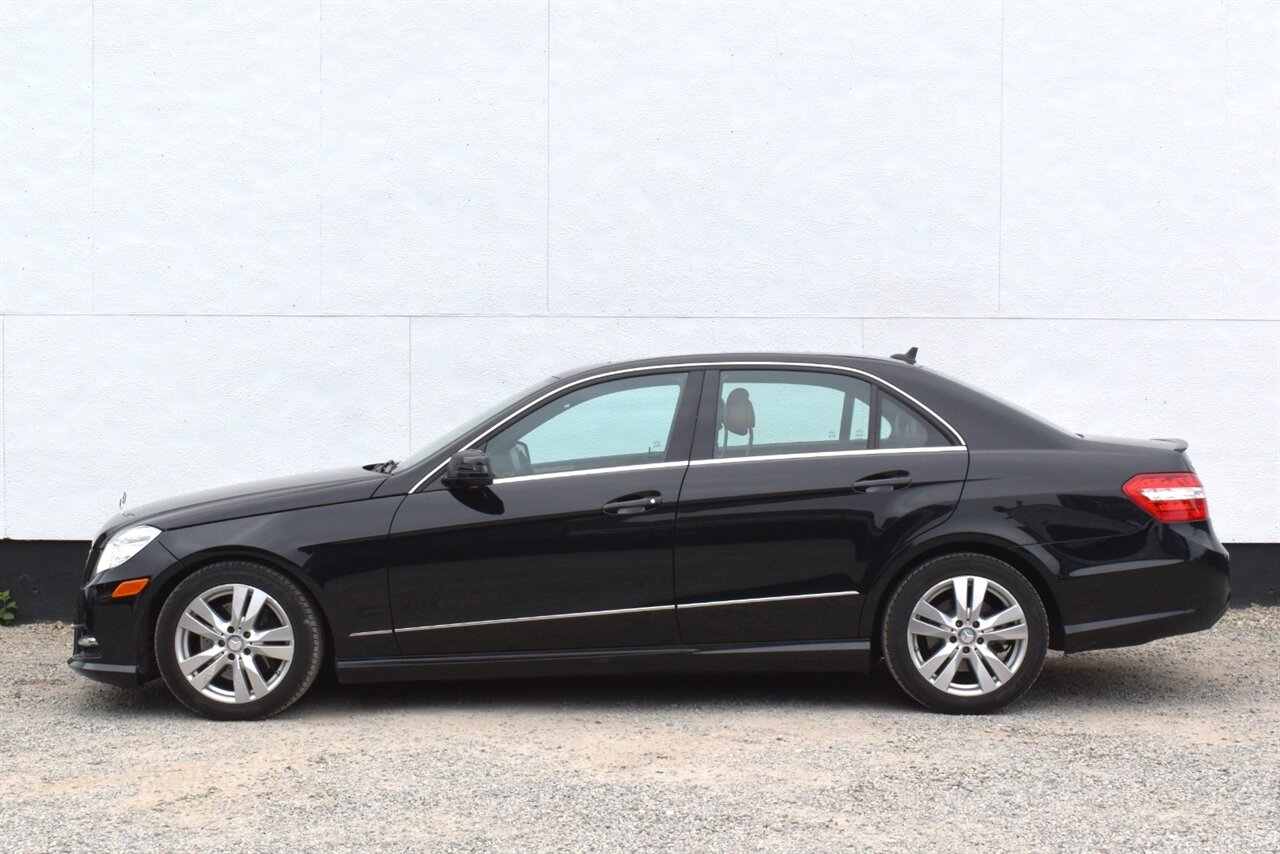 2013 Mercedes-Benz E 350 BlueTEC Luxury 4dr Sedan! **BY APPOINTMENT ONLY** Back Up Cam! Lane Keeping Assist! Cruise Control! Rear Wheel Drive! Economy & Sport Driving Modes! Power Sunroof! Heated & Ventilated Leather Seats! Bluetooth! - Photo 9 - Portland, OR 97266