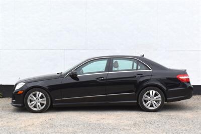 2013 Mercedes-Benz E 350 BlueTEC Luxury 4dr Sedan! **BY APPOINTMENT ONLY** Back Up Cam! Lane Keeping Assist! Cruise Control! Rear Wheel Drive! Economy & Sport Driving Modes! Power Sunroof! Heated & Ventilated Leather Seats! Bluetooth! - Photo 9 - Portland, OR 97266