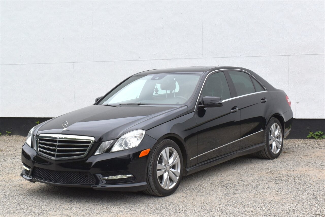 2013 Mercedes-Benz E 350 BlueTEC Luxury 4dr Sedan! **BY APPOINTMENT ONLY** Back Up Cam! Lane Keeping Assist! Cruise Control! Rear Wheel Drive! Economy & Sport Driving Modes! Power Sunroof! Heated & Ventilated Leather Seats! Bluetooth! - Photo 8 - Portland, OR 97266