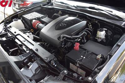 2016 Toyota Tacoma TRD Sport  4x4 4dr Double Cab 6.1 ft LB! Blind Spot Monitor! Parking Assist! Back-Up Camera! Bluetooth! GPS Navigation! Qi Wireless Charger! 4H & 4L! Heated Seats! All Weather Mats! - Photo 34 - Portland, OR 97266