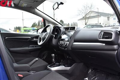 2015 Honda Fit EX  4dr Hatchback 6-Speed Manual! 29 City / 37 Hwy Mpg! Back Up Camera! Bluetooth! Sunroof! Traction Control! - Photo 11 - Portland, OR 97266