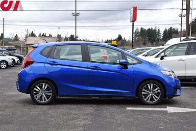 2015 Honda Fit EX  4dr Hatchback 6-Speed Manual! 29 City / 37 Hwy Mpg! Back Up Camera! Bluetooth! Sunroof! Traction Control! - Photo 6 - Portland, OR 97266