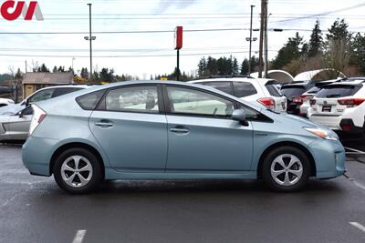 2015 Toyota Prius Two  4dr Hatchback 44 City MPG! 40 Hwy MPG! Back Up Camera! Bluetooth!  EV, ECO, PWR Modes! All Weather Floor Mats! - Photo 6 - Portland, OR 97266