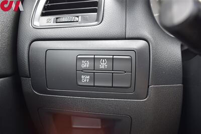 2015 Mazda CX-5 Touring AWD 4dr SUV! 24 City MPG! 30 Hwy MPG! Back Up Camera! Bluetooth! Blind Spot Monitor! Traction Control! Cruise Control! Roof Rails! All Weather Mats! - Photo 14 - Portland, OR 97266