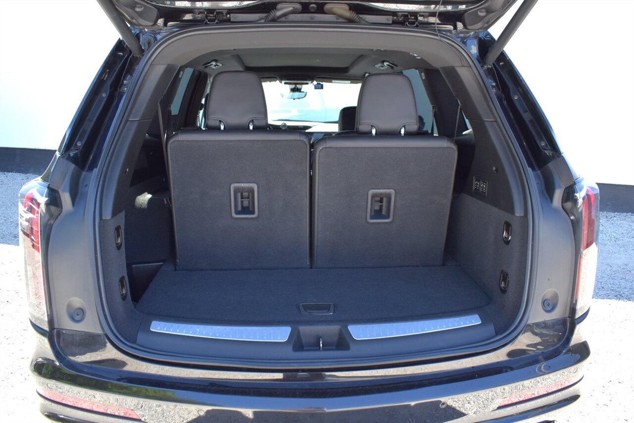 2020 Cadillac XT6 Sport 4x4 4dr SUV**BY APPOINTMENT ONLY**3rd Row Seats! Back Up Camera! Sport & Off-Road Drive Modes! Heated Leather Seats! Navigation! Blind Spot Monitoring! Apple CarPlay & Android Auto! - Photo 33 - Portland, OR 97266
