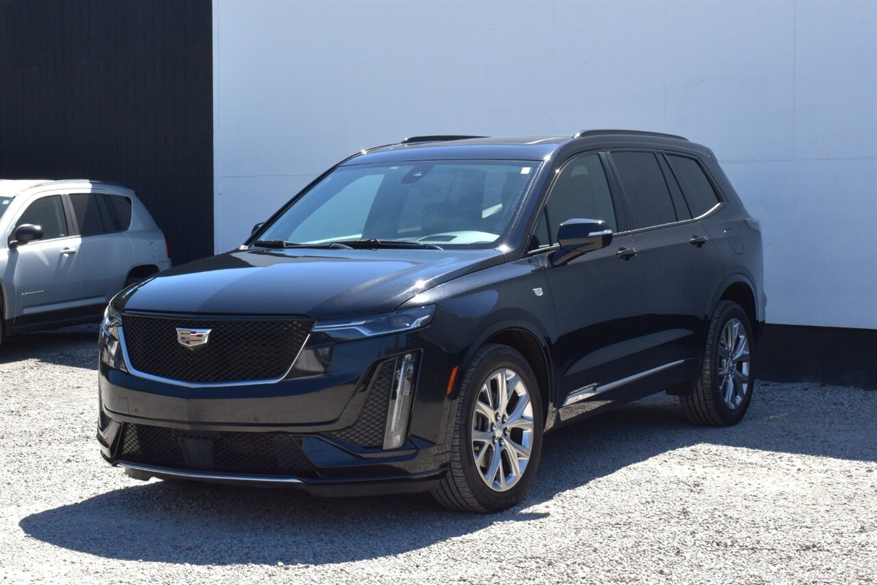 2020 Cadillac XT6 Sport 4x4 4dr SUV**BY APPOINTMENT ONLY**3rd Row Seats! Back Up Camera! Sport & Off-Road Drive Modes! Heated Leather Seats! Navigation! Blind Spot Monitoring! Apple CarPlay & Android Auto! - Photo 8 - Portland, OR 97266