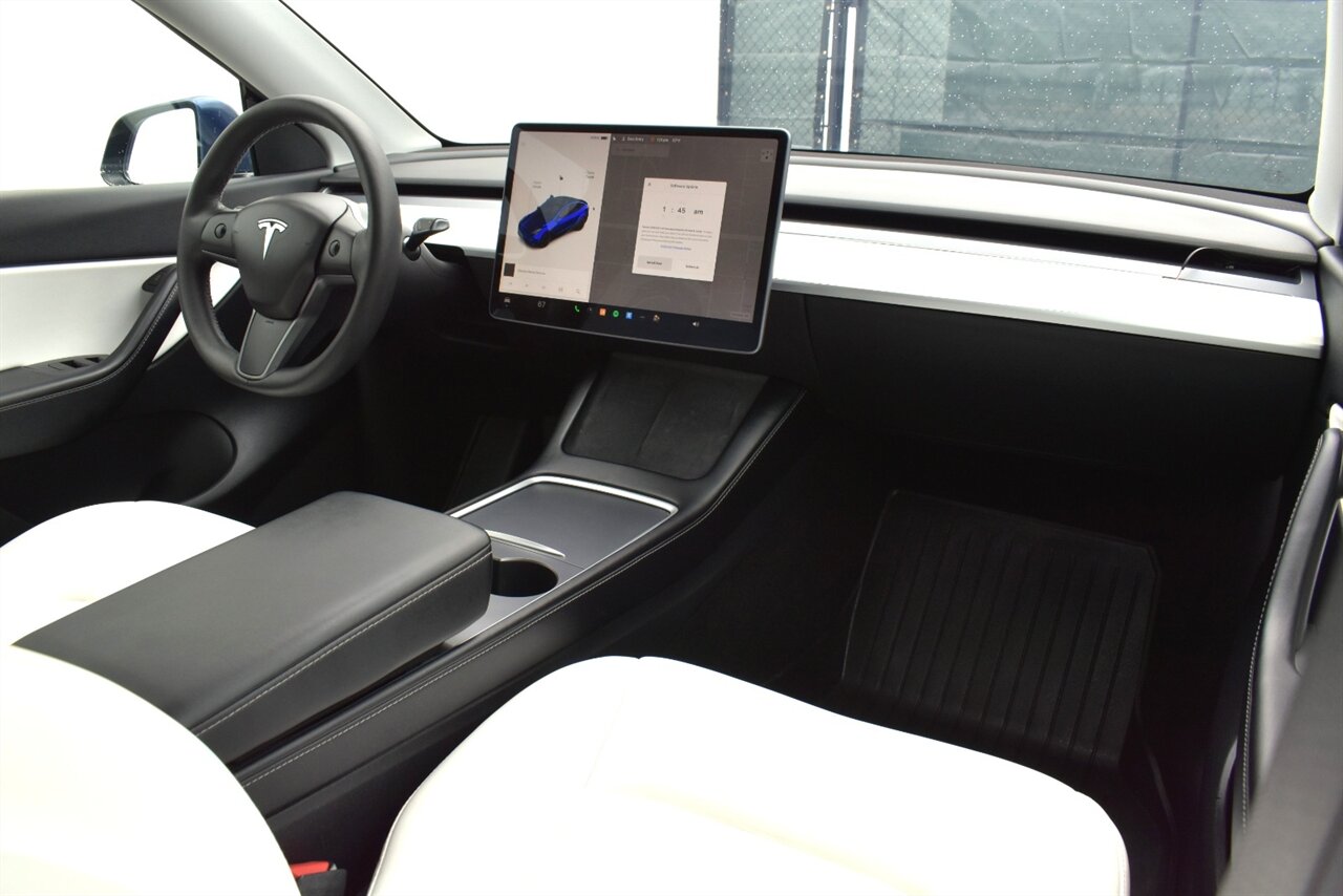 2021 Tesla Model Y Long Range AWD 4dr Crossover**BY APPOINTMENT ONLY**Dual Motor! Full Self-Driving! Autopilot Computer 3! Backup Cam! Side Camera Views! Pano-Roof! Apple CarPlay! Heated Steering Wheel! Heated Seats! - Photo 12 - Portland, OR 97266