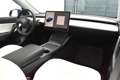 2021 Tesla Model Y Long Range AWD 4dr Crossover**BY APPOINTMENT ONLY**Dual Motor! Full Self-Driving! Autopilot Computer 3! Backup Cam! Side Camera Views! Pano-Roof! Apple CarPlay! Heated Steering Wheel! Heated Seats! - Photo 12 - Portland, OR 97266