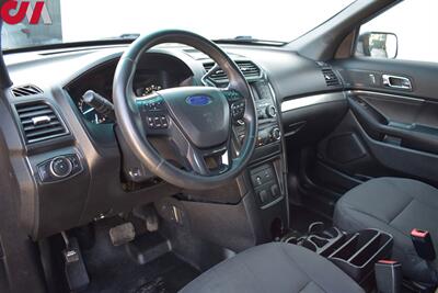 2017 Ford Explorer Police Interceptor Utility  AWD 4dr SUV! Certified Calibration! Back-Up Camera! Parking Assist! Blind Spot Monitor! Bluetooth w/ Steering Wheel Control! - Photo 3 - Portland, OR 97266