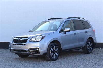 2017 Subaru Forester 2.5i Premium Sport Utility  AWD 4dr Wagon CVT! 26 mpg City / 32 mpg Highway! X-Mode! Heated Seats! Backup Camera! Bluetooth! Touchscreen Display! Sunroof! - Photo 8 - Portland, OR 97266