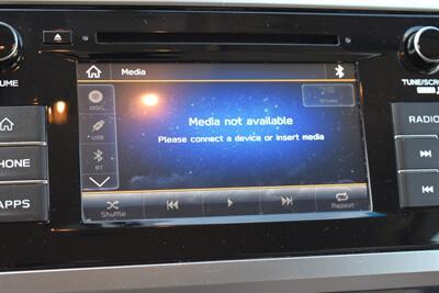 2019 Subaru Outback 2.5i  AWD 4dr Crossover! X-Mode! EyeSight Assist Tech! Back Up Camera! Lane Assist! Apple CarPlay! Android Auto! All Weather Floor Mats! - Photo 18 - Portland, OR 97266