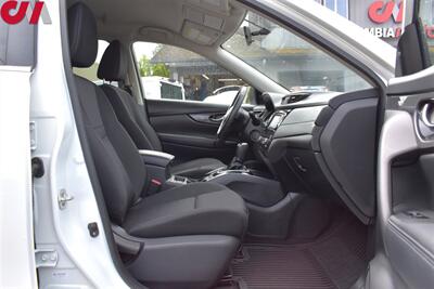 2018 Nissan Rogue SV  AWD 4dr Crossover! Back Up Cam! Navi! Blind Spot Monitor! Eco & Sport Modes! Powered Liftgate! Heated Seats! Heated Steering Wheel! Roof Rails! - Photo 27 - Portland, OR 97266