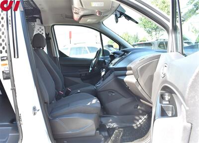 2018 Ford Transit Connect XL  4dr SWB Cargo Mini Van! Bluetooth w/Voice Activation! Parking Assist Sensors! Bulkhead Partition! Securilock Anti-Theft Ignition! All Weather Floor Mats! - Photo 26 - Portland, OR 97266