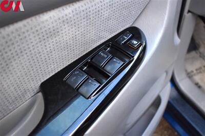 2004 Toyota Sienna LE 7 Passenger  AWD 4dr Mini-Van! Low Miles! Second-Row Captain’s Chairs! Child Protector Sliding Door Locks! Deluxe AM/FM/Cass/CD! Fold-Down Rear Seats! Cruise Control! Tow Hitch! - Photo 13 - Portland, OR 97266