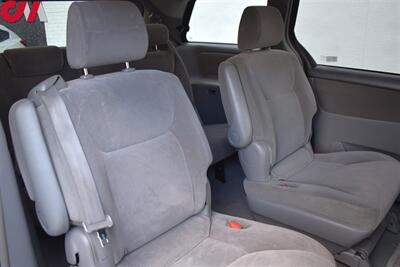 2004 Toyota Sienna LE 7 Passenger  AWD 4dr Mini-Van! Low Miles! Second-Row Captain’s Chairs! Child Protector Sliding Door Locks! Deluxe AM/FM/Cass/CD! Fold-Down Rear Seats! Cruise Control! Tow Hitch! - Photo 18 - Portland, OR 97266