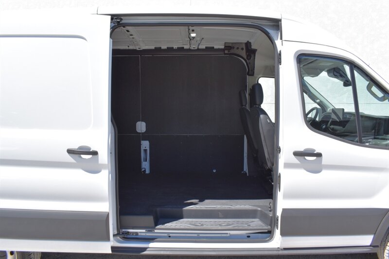 2025 Ford Transit 250 3dr LWB Medium Roof Cargo Van!** BY APPOINTMENT ONLY** Back Up Camera! Cruise Control! Lane Keeping Assist! Collision Mitigation! Long Wheelbase! Apple CarPlay! Android Auto! - Photo 26 - Portland, OR 97266