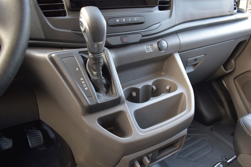 2025 Ford Transit 250 3dr LWB Medium Roof Cargo Van!** BY APPOINTMENT ONLY** Back Up Camera! Cruise Control! Lane Keeping Assist! Collision Mitigation! Long Wheelbase! Apple CarPlay! Android Auto! - Photo 24 - Portland, OR 97266