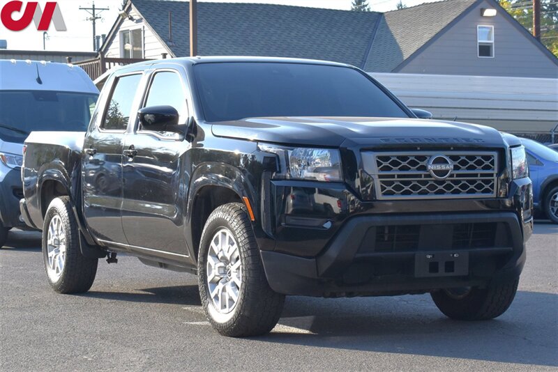 2022 Nissan Frontier SV  4x2 4dr Crew Cab 5 ft. SB! Rear View Camera! Tow Mode! Voice Activated Bluetooth! Spray On Bedliner! Cargo Lamp! Traction Control!