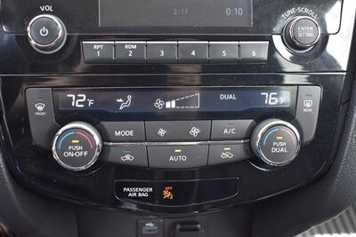 2017 Nissan Rogue SV AWD 4dr Crossover! Blind Spot Monitor! Rear Cross Traffic Alert! Bluetooth/USB/Aux-In! Eco & Sport Drive Modes! All Weather Floor Mats! Roof-Rails! - Photo 22 - Portland, OR 97266