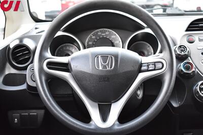 2013 Honda Fit  Base 4dr Hatchback 5M Vehicle Stability Assist! Traction Control! Aux Input! Combined 31 MPG! Remote Keyless Entry! Cargo Space 57.3 cu.ft.! - Photo 13 - Portland, OR 97266