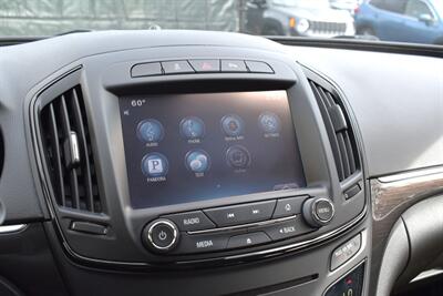 2015 Buick Regal Premium I  4dr Sedan! Back Up Camera! Park Assist! Traction Control! Bluetooth Connectivity! Heated Leather Seats! - Photo 20 - Portland, OR 97266